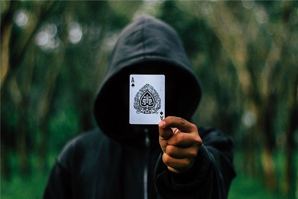 梦见魔术师是什么意思 梦见魔术师是什么意思