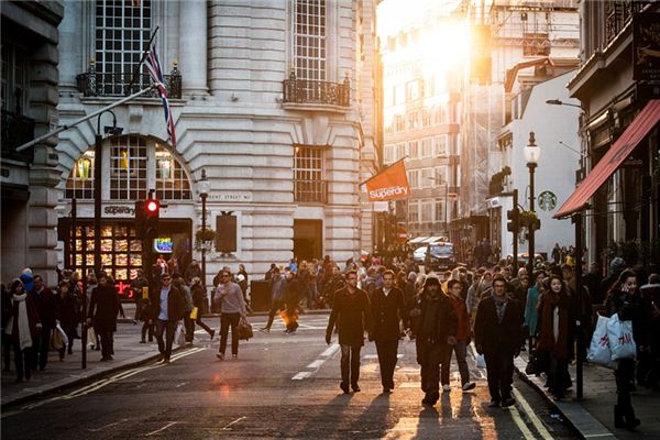 梦见人群是什么意思 梦见人群是什么意思