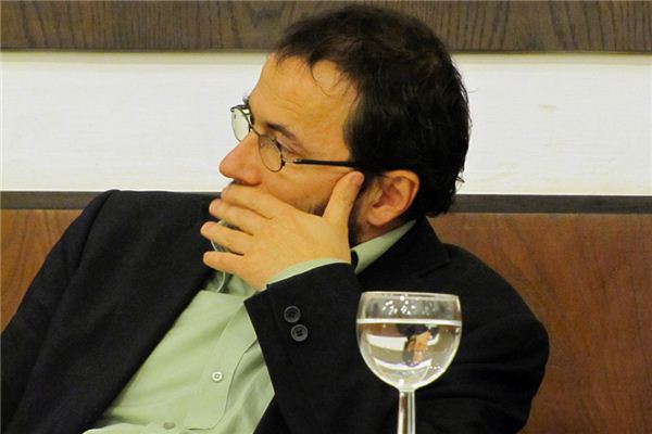 梦见政客是什么意思 梦见政客是什么意思