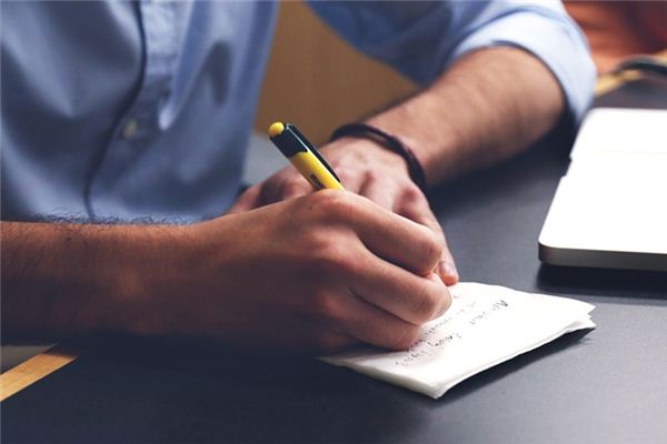 梦见写作是什么意思 梦见写作是什么意思