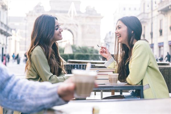 梦见和熟人相遇是什么意思 梦见和熟人相遇是什么意思