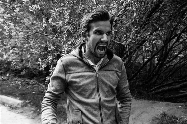 梦见自己生气是什么意思 梦见自己生气是什么意思