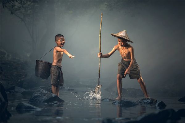 梦见把鱼打死是什么意思 梦见把鱼打死是什么意思